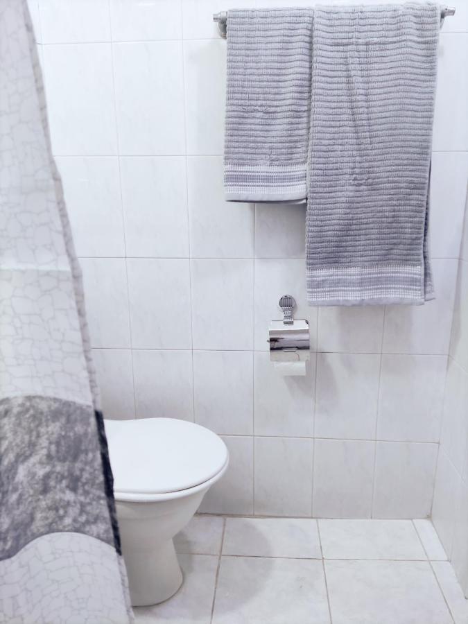Renovated 1 Bedroom With King Size Bed In Kentron Jerevan Exteriör bild